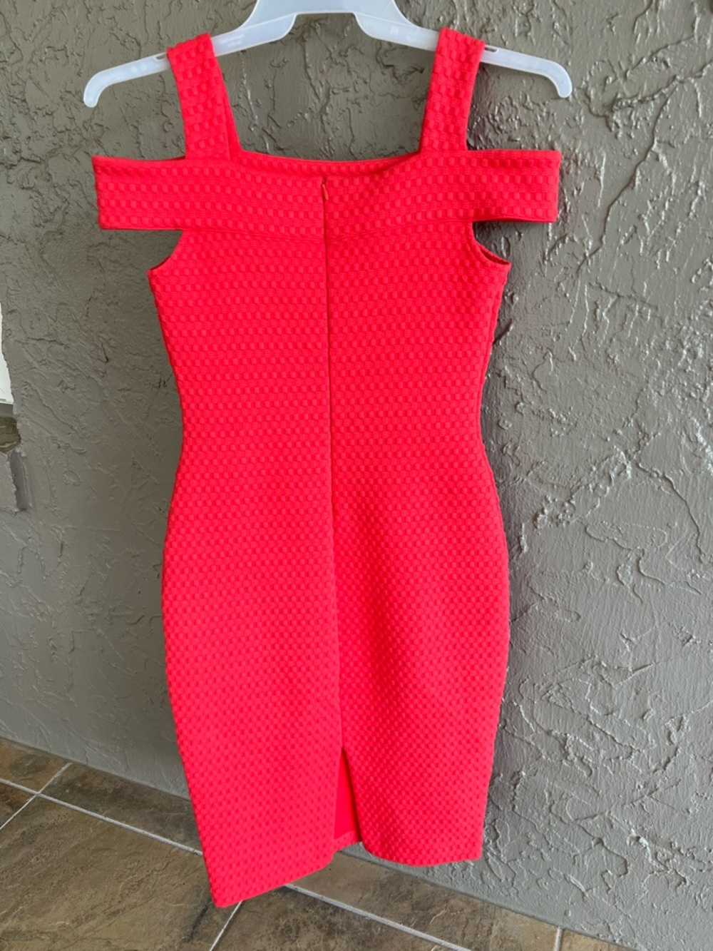 Michael Kors Red Off-Shoulder Midi Bodycon Dress - Picture 3 of 5